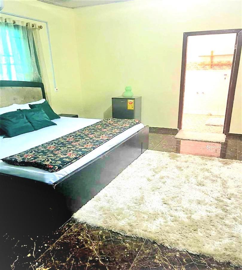 Detouz Lodging Apartment Accra Exterior photo